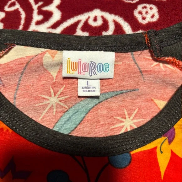 LuLaRoe Randy - Picture 2 of 2